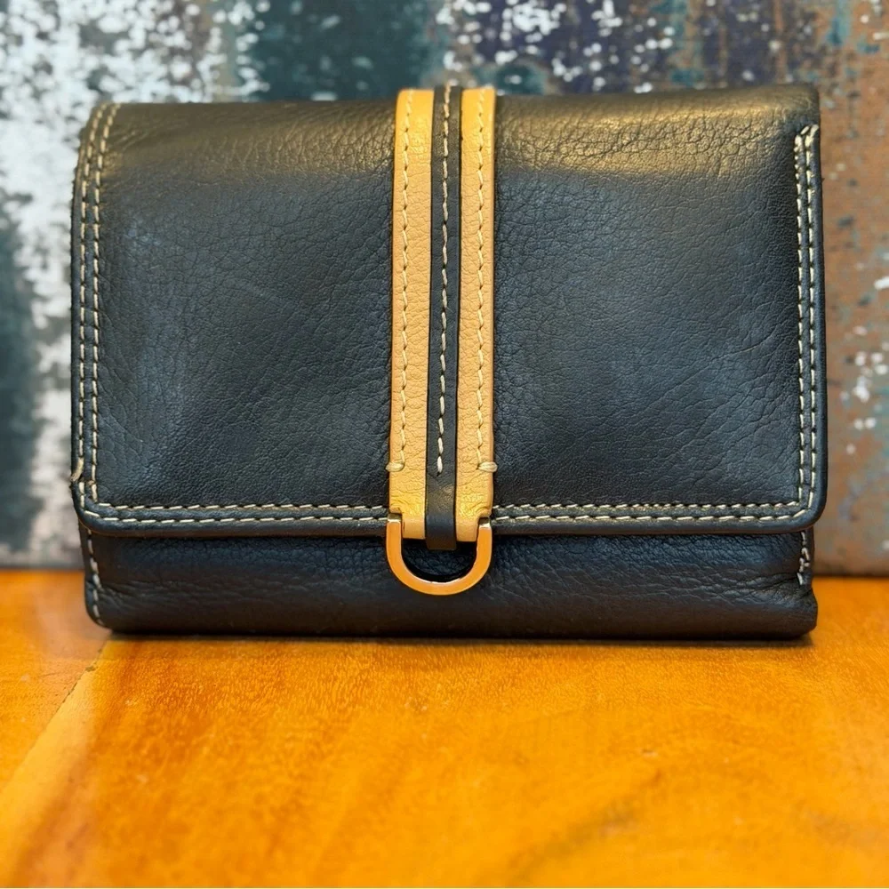 Vintage Minimalist Black‎ Pebbled Leather Continental Clutch Wallet (VGC)